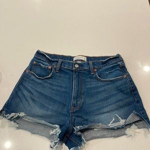 Curve love shorts